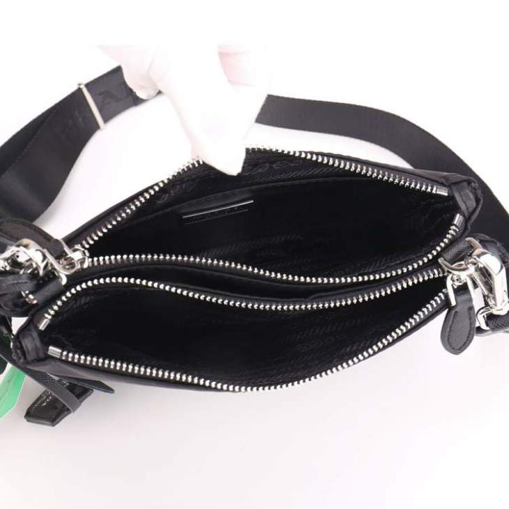 Picture of Prada Mens Bags _SKUfw167301043fw